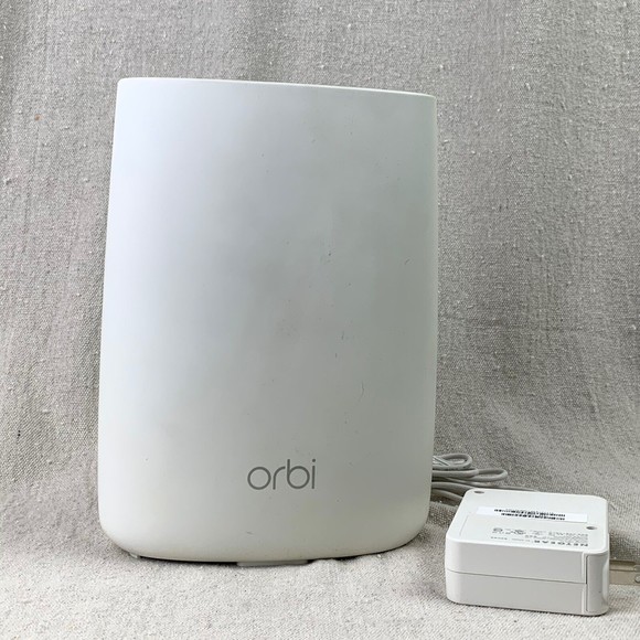 Netgear Orbi RBR50 Router Home Mesh WiFi Tri-band AC3000 w/Power Cord